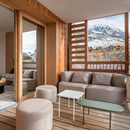 Cumbre - By Emerald Alpe d'Huez